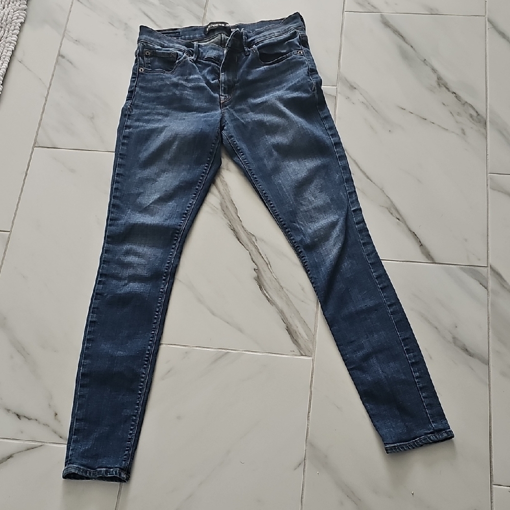 Express Women's Skinny Jeans in Dark Blue Wash